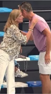 Beso entre Iñaki Urdangarin y la infanta Cristina