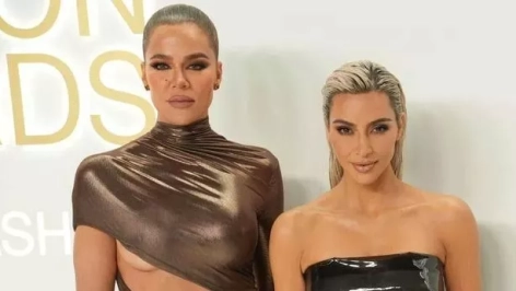 Khloé y Kim Kardashian